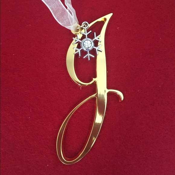 Other - 🎅🏻 Initial “J” Christmas Ornament